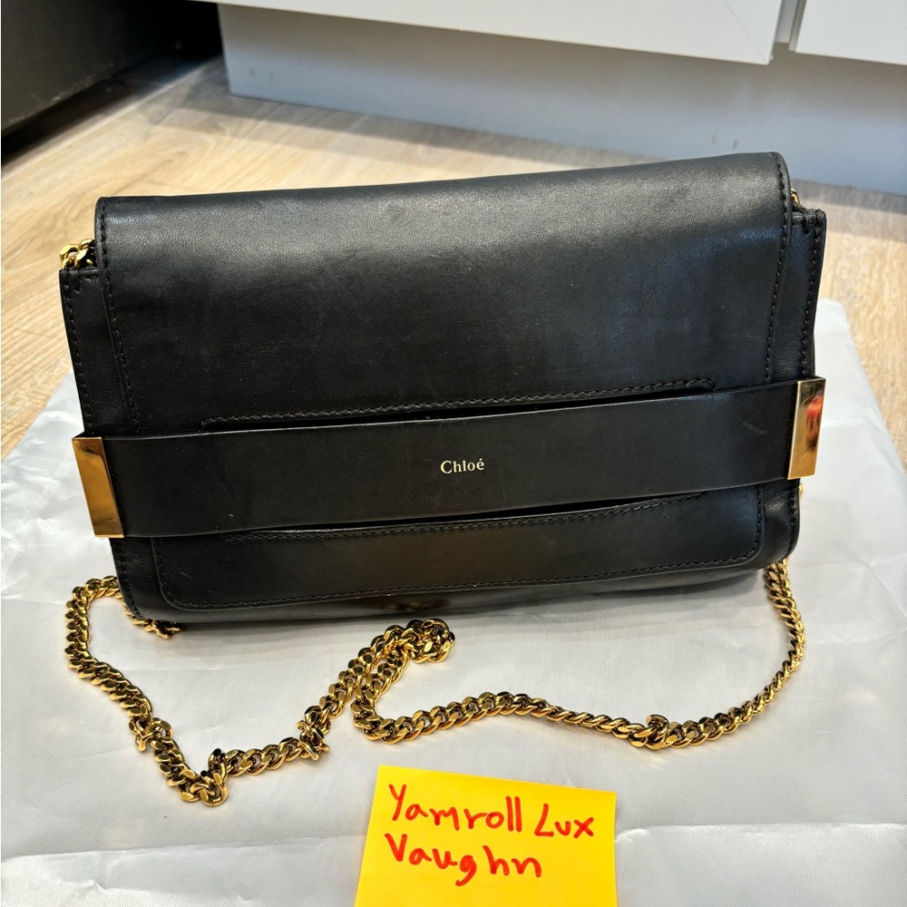 Authentic CHLOÉ Elle Leather Clutch/ Crossbody Bag